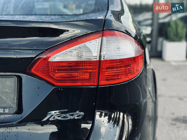 Черный Форд Фиеста, объемом двигателя 1.6 л и пробегом 63 тыс. км за 8399 $, фото 5 на Automoto.ua