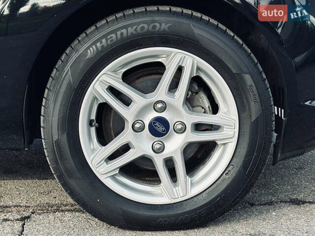 Черный Форд Фиеста, объемом двигателя 1.6 л и пробегом 63 тыс. км за 8399 $, фото 22 на Automoto.ua