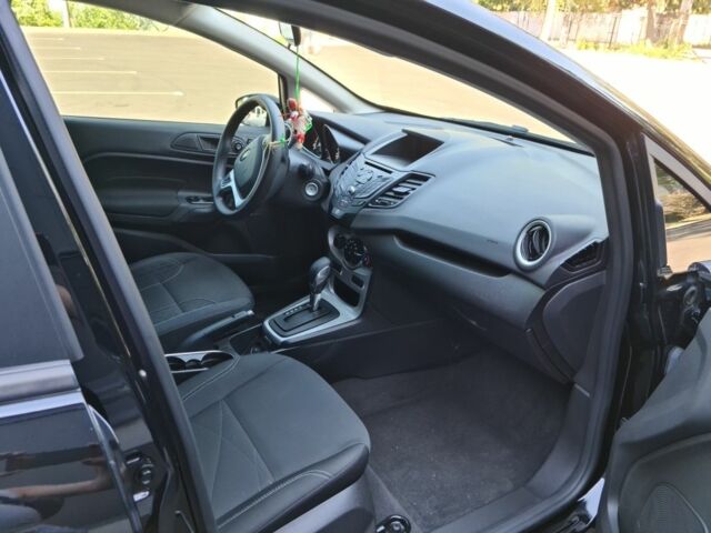 Черный Форд Фиеста, объемом двигателя 0 л и пробегом 80 тыс. км за 9200 $, фото 16 на Automoto.ua