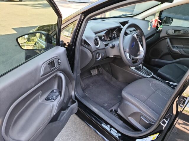 Черный Форд Фиеста, объемом двигателя 0 л и пробегом 80 тыс. км за 9200 $, фото 1 на Automoto.ua