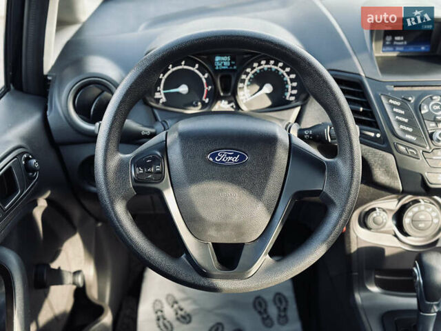 Черный Форд Фиеста, объемом двигателя 1.6 л и пробегом 63 тыс. км за 8399 $, фото 28 на Automoto.ua