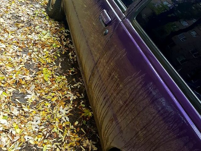 Фиолетовый Форд Фиеста, объемом двигателя 1.9 л и пробегом 250 тыс. км за 950 $, фото 5 на Automoto.ua