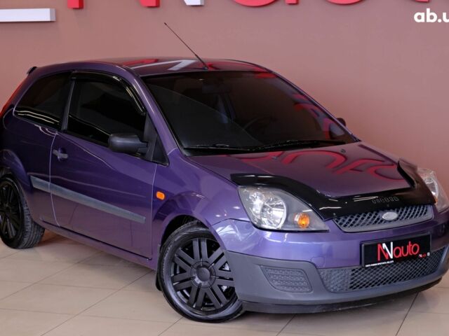 Фиолетовый Форд Фиеста, объемом двигателя 1.4 л и пробегом 144 тыс. км за 4900 $, фото 3 на Automoto.ua