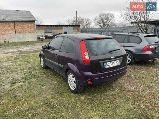 Фиолетовый Форд Фиеста, объемом двигателя 1.4 л и пробегом 210 тыс. км за 2200 $, фото 8 на Automoto.ua