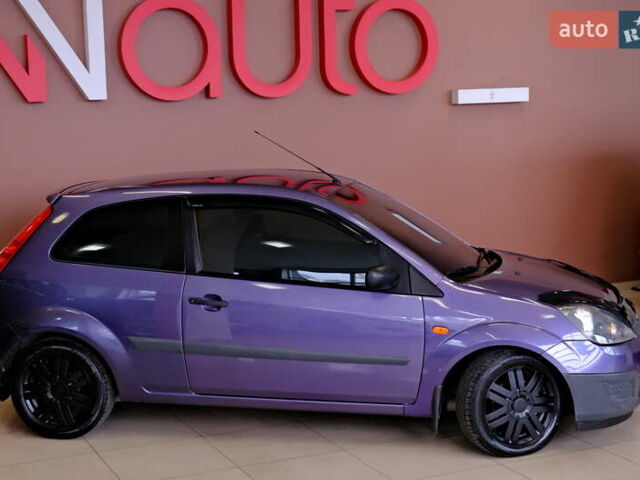 Фиолетовый Форд Фиеста, объемом двигателя 1.4 л и пробегом 144 тыс. км за 4900 $, фото 7 на Automoto.ua
