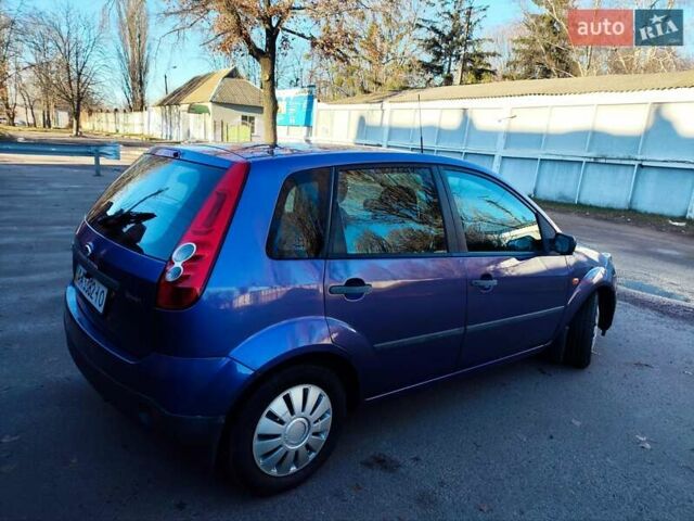 Фиолетовый Форд Фиеста, объемом двигателя 1.4 л и пробегом 230 тыс. км за 4300 $, фото 5 на Automoto.ua