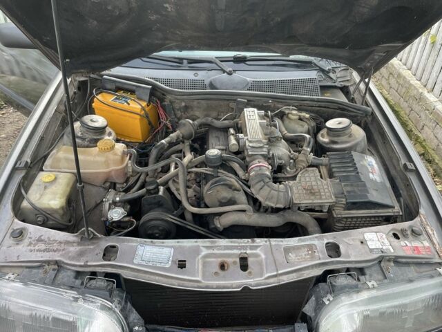 Коричневый Форд Фиеста, объемом двигателя 2 л и пробегом 3 тыс. км за 644 $, фото 5 на Automoto.ua