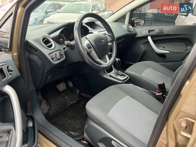 Коричневый Форд Фиеста, объемом двигателя 1.39 л и пробегом 98 тыс. км за 7999 $, фото 13 на Automoto.ua
