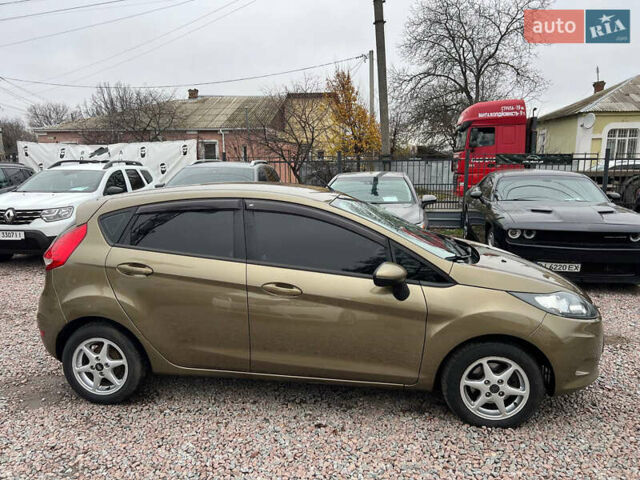 Коричневый Форд Фиеста, объемом двигателя 1.39 л и пробегом 98 тыс. км за 7999 $, фото 7 на Automoto.ua