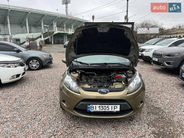 Коричневый Форд Фиеста, объемом двигателя 1.39 л и пробегом 98 тыс. км за 7999 $, фото 10 на Automoto.ua