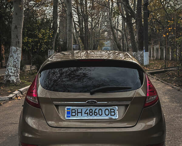 Коричневый Форд Фиеста, объемом двигателя 1.39 л и пробегом 164 тыс. км за 7250 $, фото 6 на Automoto.ua