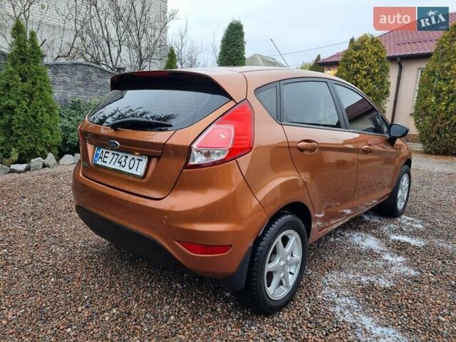 Коричневый Форд Фиеста, объемом двигателя 1 л и пробегом 154 тыс. км за 5950 $, фото 5 на Automoto.ua