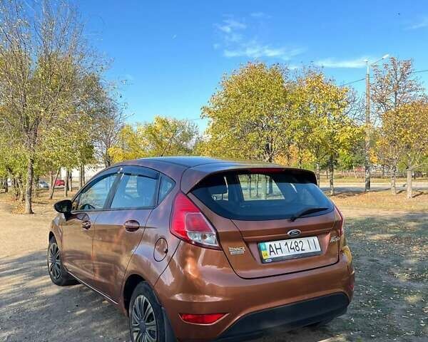 Коричневый Форд Фиеста, объемом двигателя 1 л и пробегом 48 тыс. км за 7500 $, фото 2 на Automoto.ua
