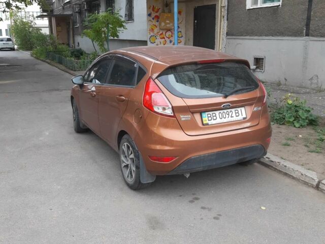 Коричневый Форд Фиеста, объемом двигателя 1 л и пробегом 82 тыс. км за 6500 $, фото 5 на Automoto.ua