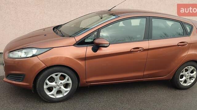 Коричневый Форд Фиеста, объемом двигателя 1 л и пробегом 148 тыс. км за 6700 $, фото 1 на Automoto.ua