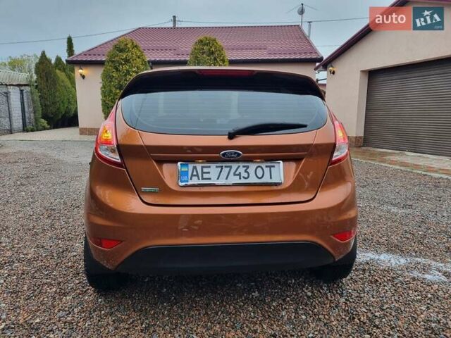 Коричневый Форд Фиеста, объемом двигателя 1 л и пробегом 154 тыс. км за 5950 $, фото 4 на Automoto.ua