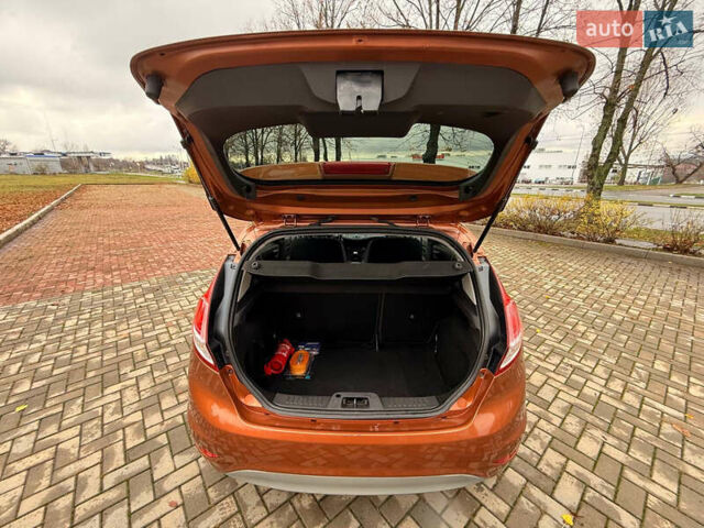 Коричневый Форд Фиеста, объемом двигателя 1 л и пробегом 154 тыс. км за 5300 $, фото 16 на Automoto.ua