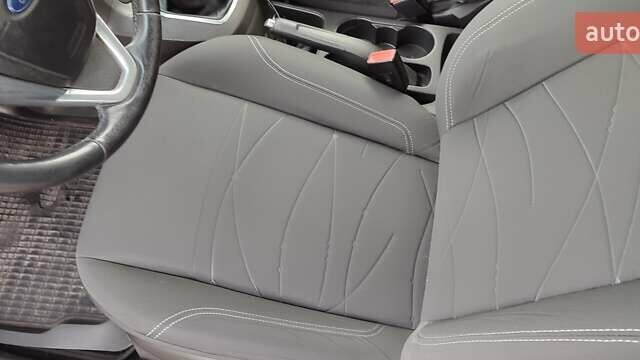 Коричневый Форд Фиеста, объемом двигателя 1 л и пробегом 148 тыс. км за 6700 $, фото 5 на Automoto.ua