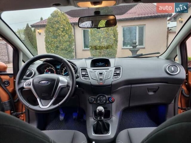 Коричневый Форд Фиеста, объемом двигателя 1 л и пробегом 154 тыс. км за 5950 $, фото 6 на Automoto.ua