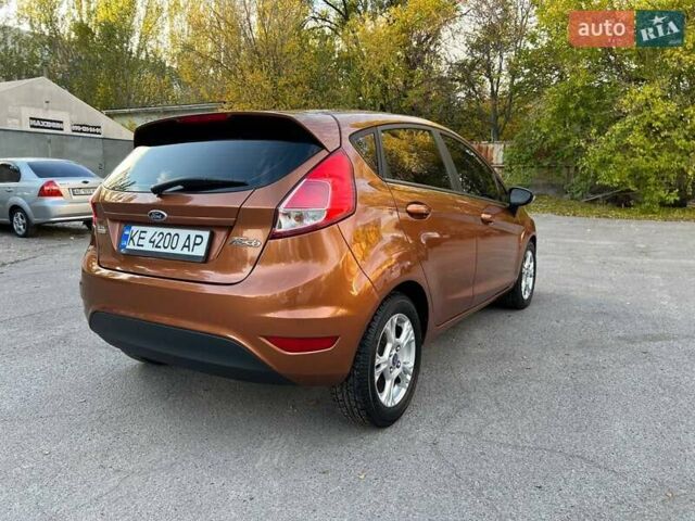 Форд Фиеста 2015 в Днепре (Днепропетровске) на Automoto.ua Коричневый Форд Фиеста, объемом двигателя 1 л и пробегом 97 тыс. км за 8900 $, фото 6 на Automoto.ua