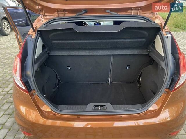 Коричневый Форд Фиеста, объемом двигателя 1 л и пробегом 44 тыс. км за 7300 $, фото 10 на Automoto.ua