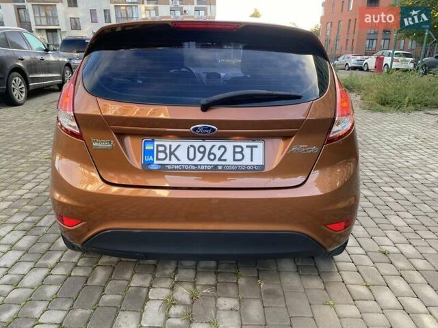 Коричневый Форд Фиеста, объемом двигателя 1 л и пробегом 44 тыс. км за 8350 $, фото 4 на Automoto.ua
