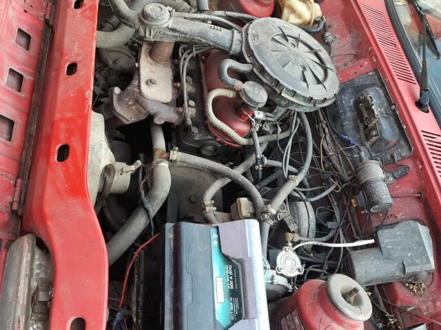 Червоний Форд Фієста, об'ємом двигуна 0 л та пробігом 357 тис. км за 750 $, фото 16 на Automoto.ua