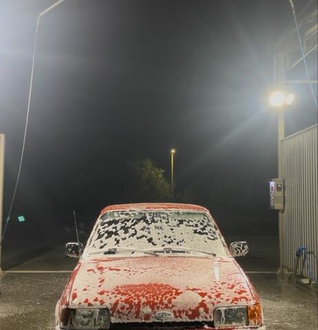 Червоний Форд Фієста, об'ємом двигуна 1.1 л та пробігом 450 тис. км за 529 $, фото 4 на Automoto.ua