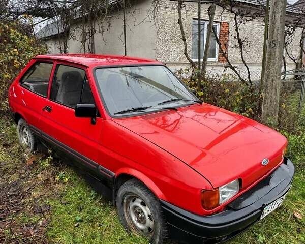 Красный Форд Фиеста, объемом двигателя 1.3 л и пробегом 300 тыс. км за 663 $, фото 6 на Automoto.ua