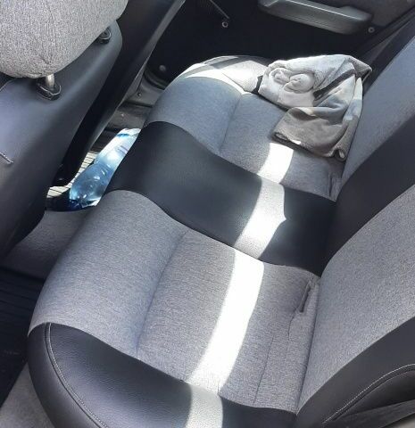 Красный Форд Фиеста, объемом двигателя 1.4 л и пробегом 200 тыс. км за 1100 $, фото 9 на Automoto.ua