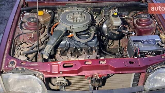 Красный Форд Фиеста, объемом двигателя 1.12 л и пробегом 100 тыс. км за 1066 $, фото 6 на Automoto.ua