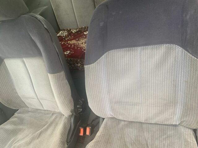 Форд Фієста 1992 у Рожнятове на Automoto.ua Червоний Форд Фієста, об'ємом двигуна 1.1 л та пробігом 156 тис. км за 650 $, фото 3 на Automoto.ua