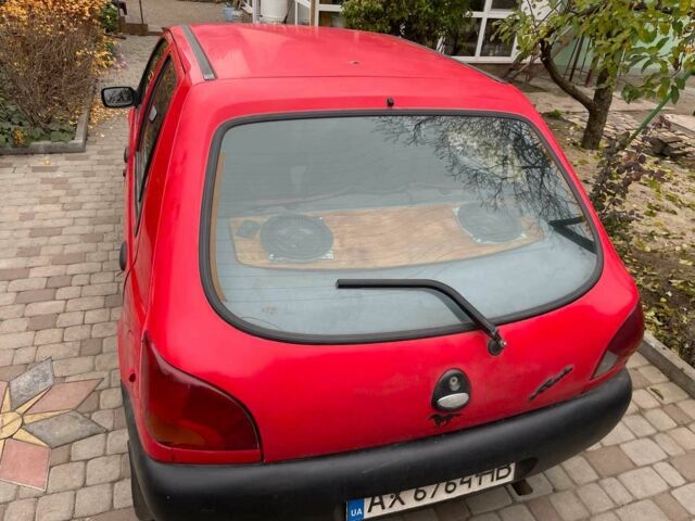 Красный Форд Фиеста, объемом двигателя 1.3 л и пробегом 200 тыс. км за 2200 $, фото 6 на Automoto.ua