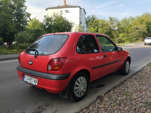 Червоний Форд Фієста, об'ємом двигуна 1.3 л та пробігом 144 тис. км за 750 $, фото 6 на Automoto.ua