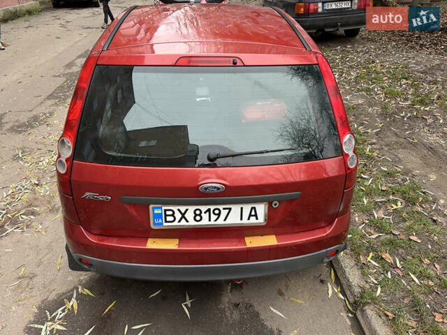 Червоний Форд Фієста, об'ємом двигуна 1.25 л та пробігом 230 тис. км за 3100 $, фото 8 на Automoto.ua