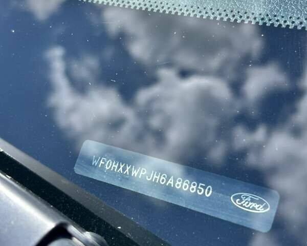 Червоний Форд Фієста, об'ємом двигуна 1.39 л та пробігом 139 тис. км за 5500 $, фото 27 на Automoto.ua
