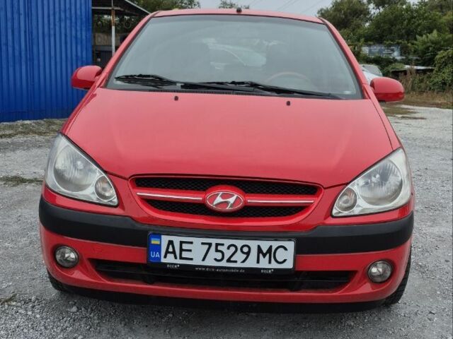 Форд Фиеста 2007 в Днепре (Днепропетровске) на Automoto.ua Красный Форд Фиеста, объемом двигателя 0 л и пробегом 179 тыс. км за 4700 $, фото 13 на Automoto.ua