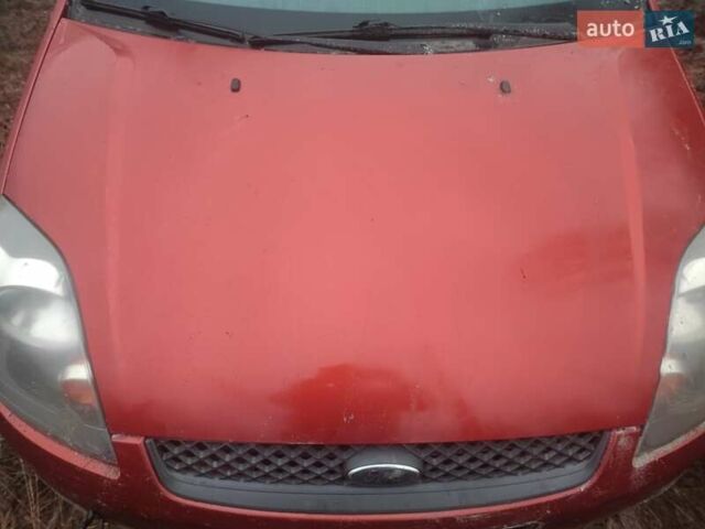 Красный Форд Фиеста, объемом двигателя 1.4 л и пробегом 175 тыс. км за 1750 $, фото 21 на Automoto.ua