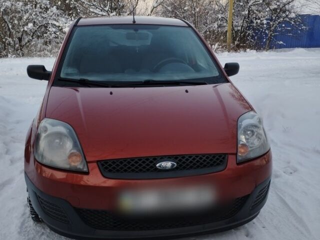 Красный Форд Фиеста, объемом двигателя 1.4 л и пробегом 149 тыс. км за 4000 $, фото 2 на Automoto.ua