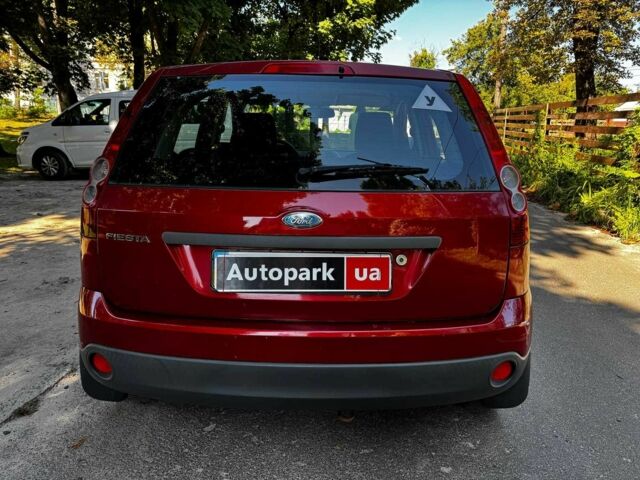 Червоний Форд Фієста, об'ємом двигуна 1.4 л та пробігом 183 тис. км за 3940 $, фото 7 на Automoto.ua