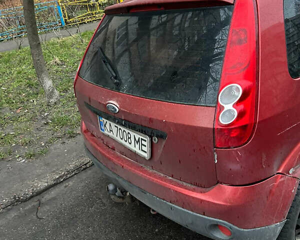 Червоний Форд Фієста, об'ємом двигуна 1.4 л та пробігом 276 тис. км за 2300 $, фото 3 на Automoto.ua