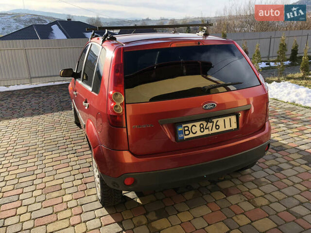Червоний Форд Фієста, об'ємом двигуна 1.25 л та пробігом 140 тис. км за 2999 $, фото 8 на Automoto.ua