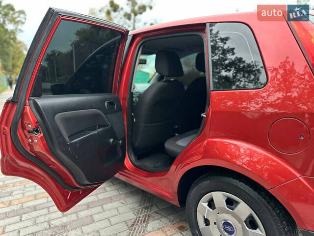 Красный Форд Фиеста, объемом двигателя 1.24 л и пробегом 170 тыс. км за 3999 $, фото 33 на Automoto.ua