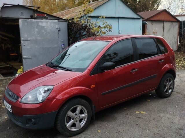 Форд Фиеста 2008 в Броварах на Automoto.ua Красный Форд Фиеста, объемом двигателя 1.4 л и пробегом 134 тыс. км за 4300 $, фото 1 на Automoto.ua