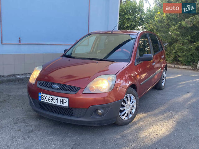 Красный Форд Фиеста, объемом двигателя 1.39 л и пробегом 189 тыс. км за 3900 $, фото 18 на Automoto.ua