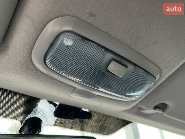 Червоний Форд Фієста, об'ємом двигуна 1.24 л та пробігом 164 тис. км за 4150 $, фото 15 на Automoto.ua