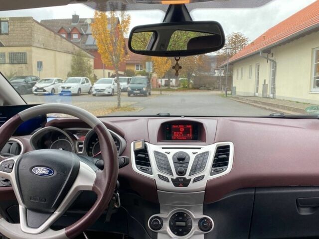 Красный Форд Фиеста, объемом двигателя 1.4 л и пробегом 154 тыс. км за 4500 $, фото 20 на Automoto.ua