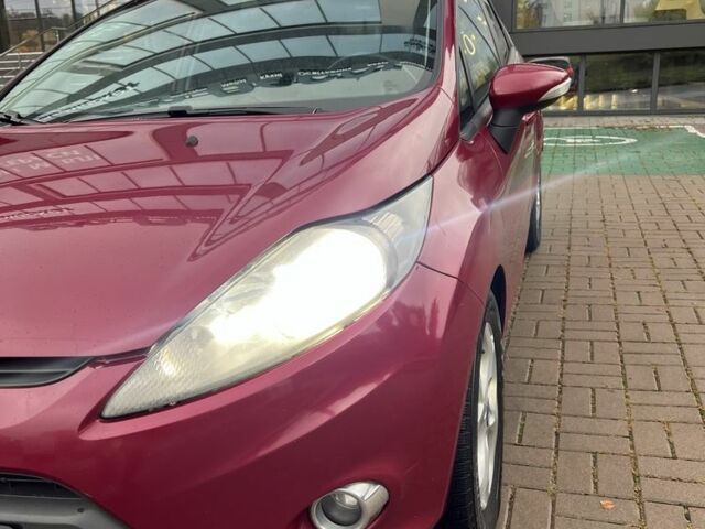 Форд Фиеста 2010 в Киеве на Automoto.ua Красный Форд Фиеста, объемом двигателя 1.4 л и пробегом 160 тыс. км за 6500 $, фото 8 на Automoto.ua