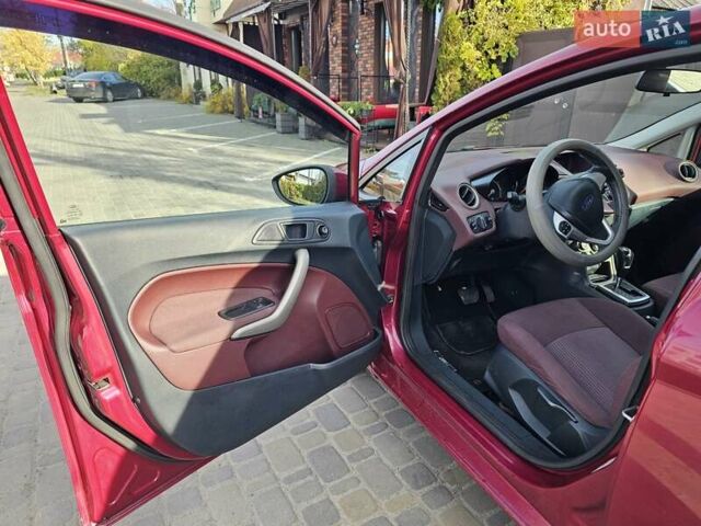 Красный Форд Фиеста, объемом двигателя 1.4 л и пробегом 136 тыс. км за 6300 $, фото 6 на Automoto.ua