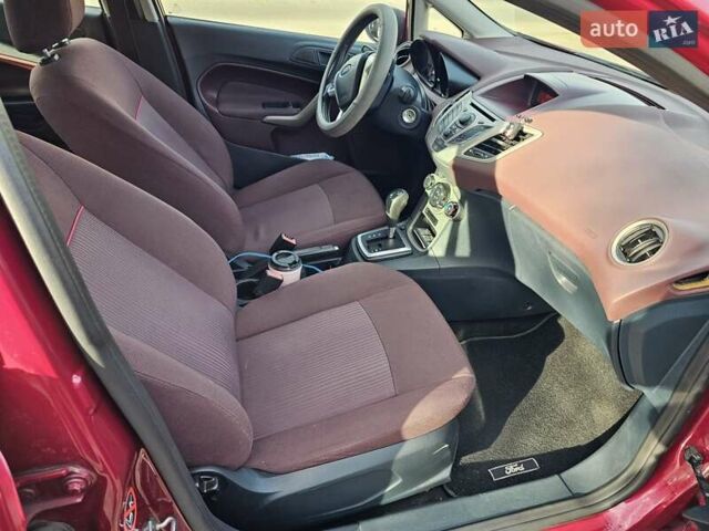 Красный Форд Фиеста, объемом двигателя 1.4 л и пробегом 136 тыс. км за 6300 $, фото 9 на Automoto.ua